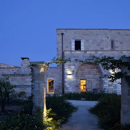 Masseria Saietti Bed & Breakfast 4*