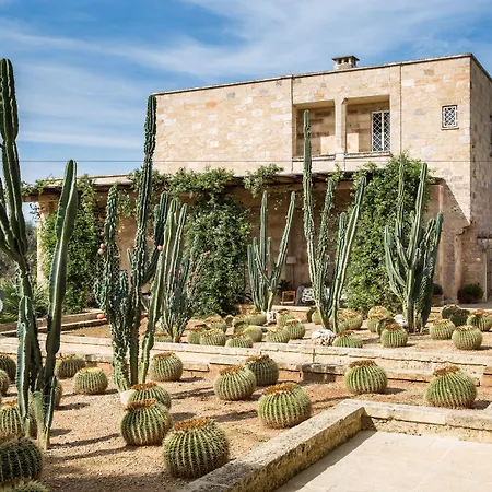 Masseria Saietti Bed & Breakfast