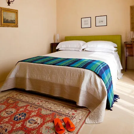 Bed & Breakfast Masseria Saietti 3*