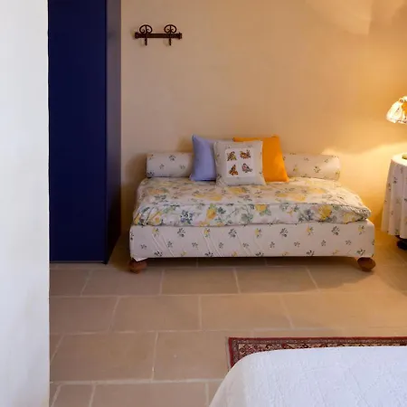 Masseria Saietti Bed & Breakfast