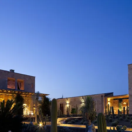Masseria Saietti 住宿加早餐酒店 鲁法诺
