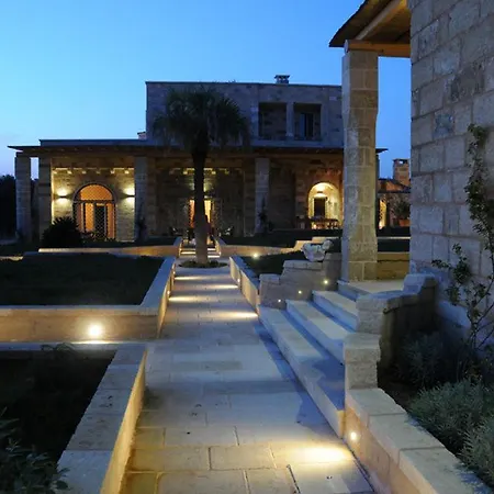 Bed & Breakfast Masseria Saietti 3*
