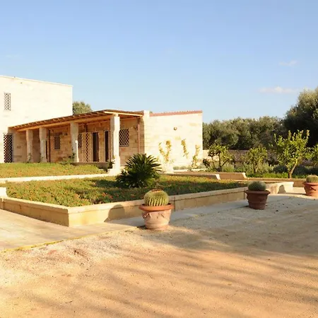 Masseria Saietti Bed & Breakfast
