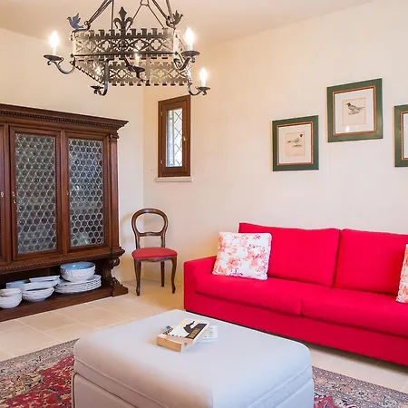 Bed & Breakfast Masseria Saietti 3*