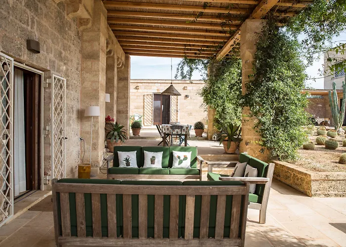 Masseria Saietti Bed & Breakfast 4*